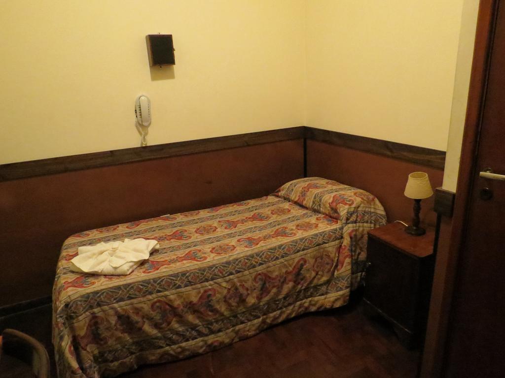 Hotel Raglan Mar del Plata Room photo