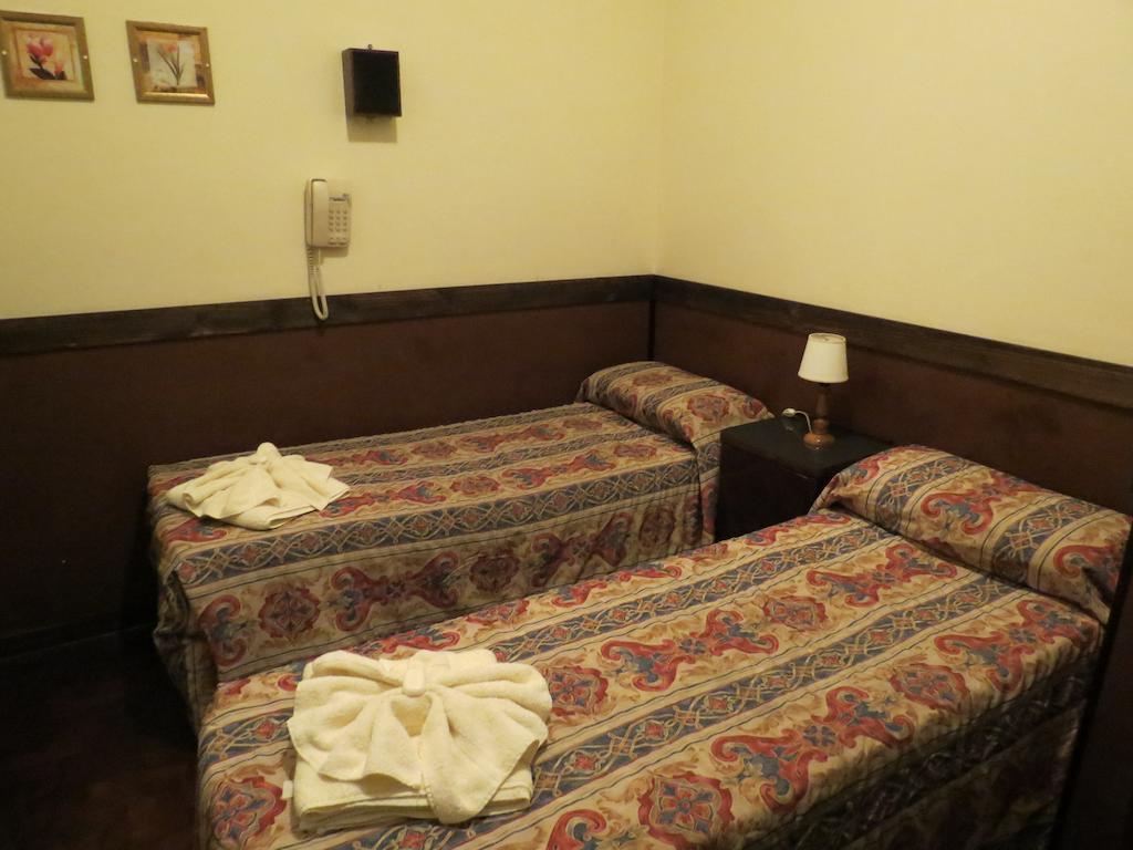 Hotel Raglan Mar del Plata Room photo